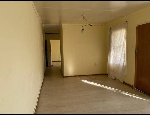 3 BEDROOM PROPERTY TO RENT IN EZIBELENI